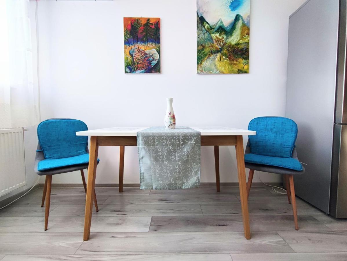 Quiet And Cozy 2 Bedroom Flat With Free Parking Included Floreşti Esterno foto